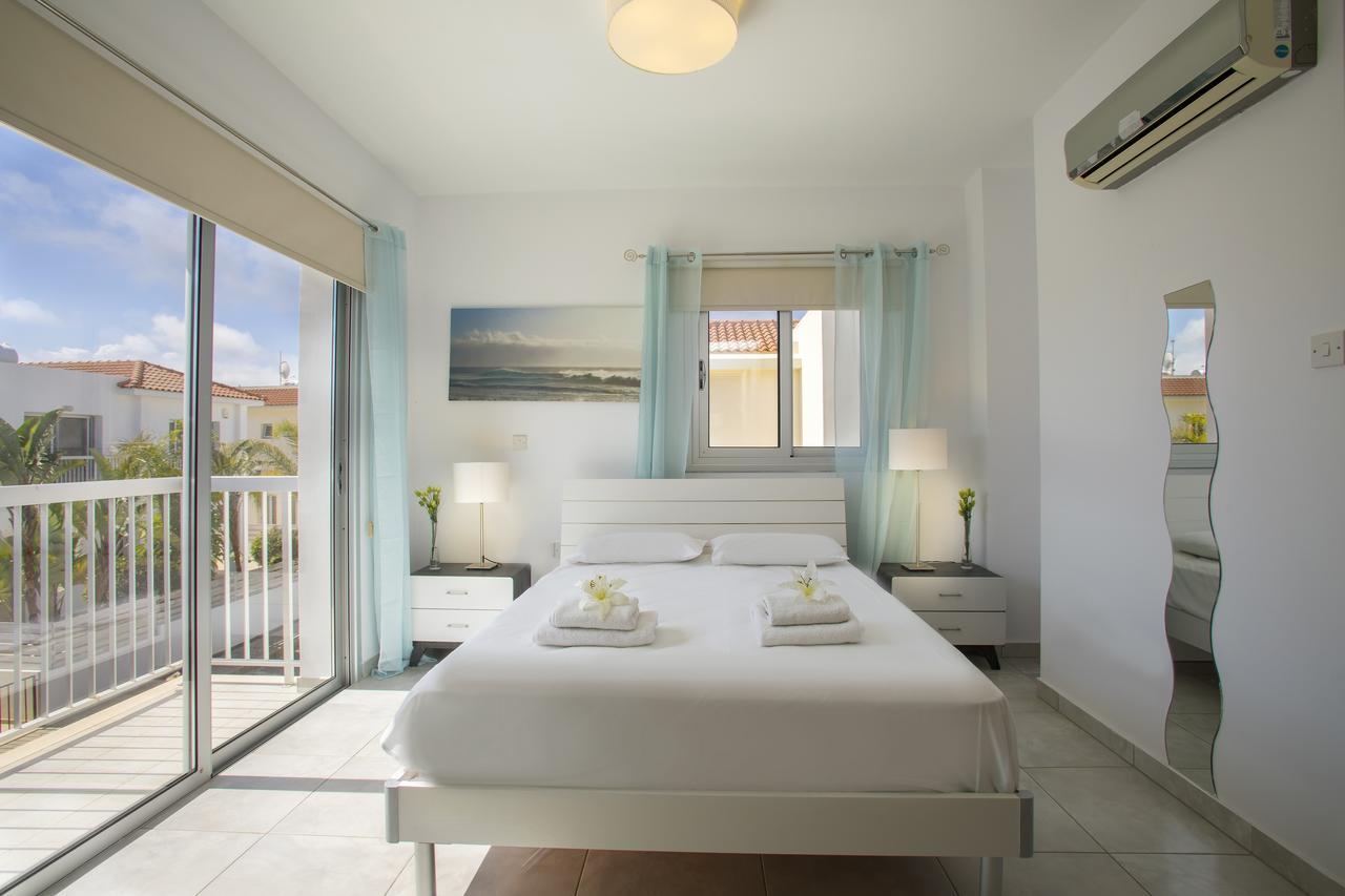 Villa Posidonas 9 Pernera ภายนอก รูปภาพ