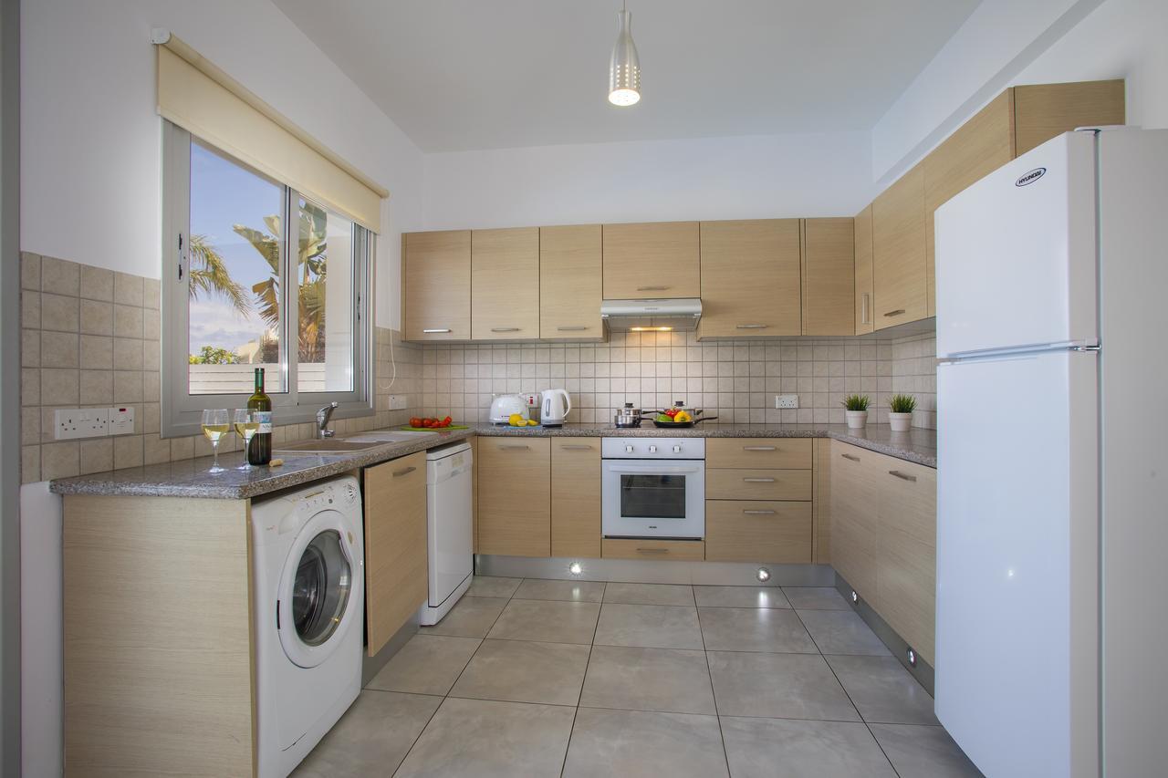 Villa Posidonas 9 Pernera ภายนอก รูปภาพ